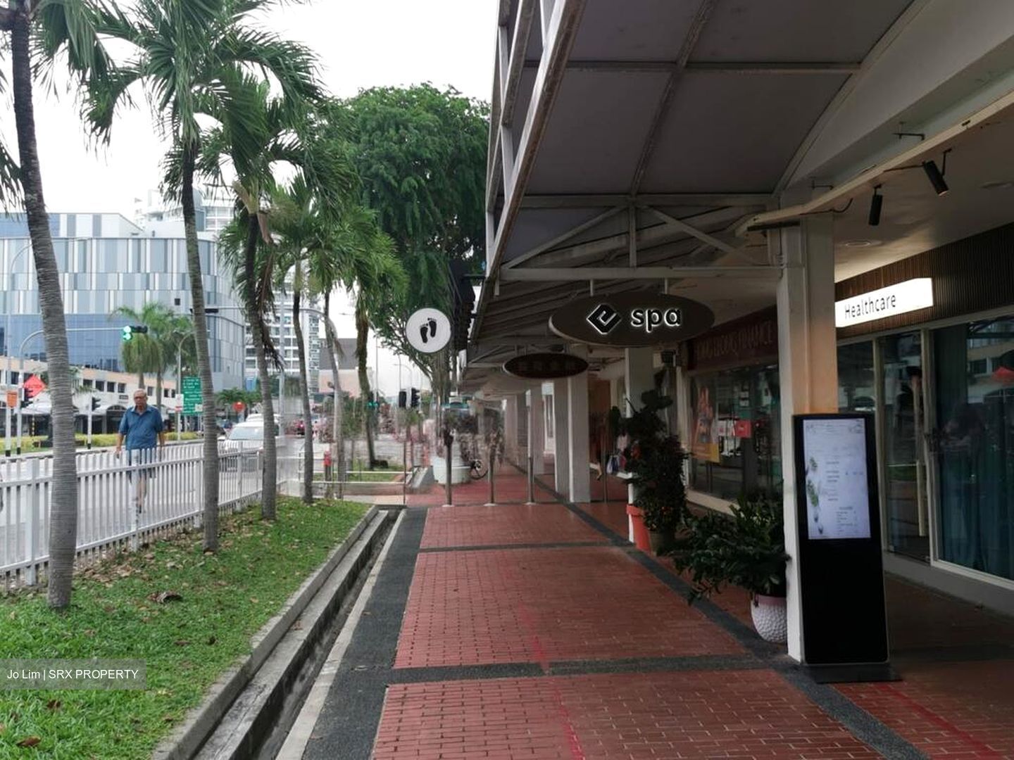 Parkway Parade (D15), Retail #486673371